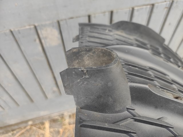 1678857503 Mercedes Grelha inferior do pára-choque dianteiro