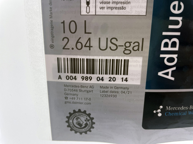 A004989042014 Mercedes Fluido AD Blue, ureia