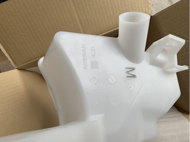 Tanque de fluido para lavador de vidro Nissan/Infiniti 289106MA1A preço, a partir de 259,72 USD