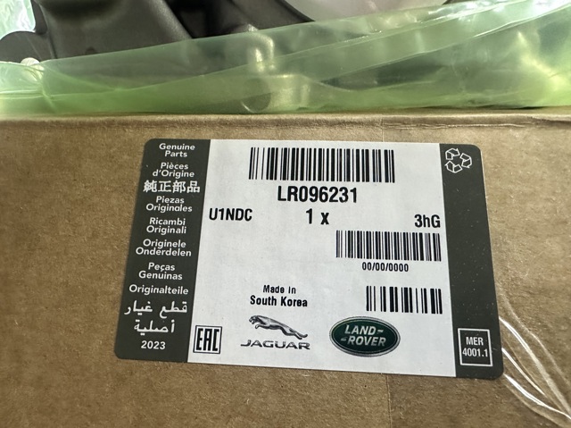 Compre LR096231 Land Rover Bomba de óleo