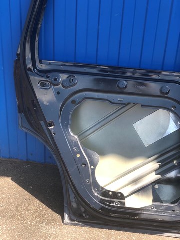 Porta traseira esquerda 32321822 Volvo