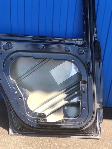 Porta traseira esquerda 32321822 Volvo