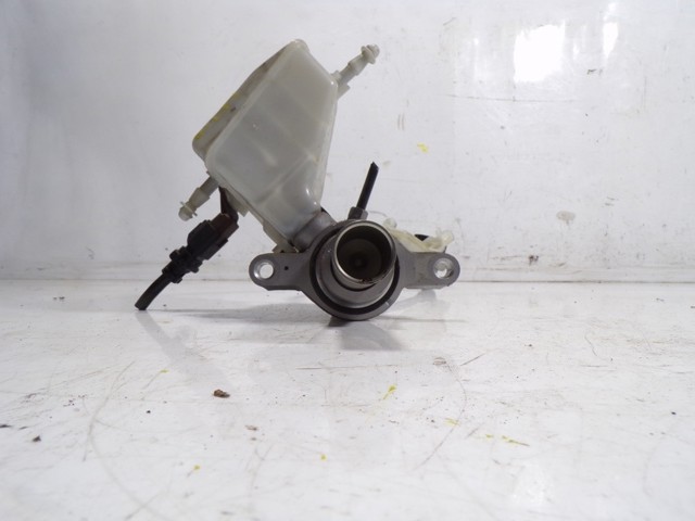 Compre 1610017880 Peugeot/Citroen Cilindro mestre do freio