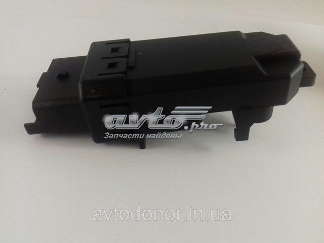 Módulo de direção (Centralina eletrônica) de elevadores de vidro 8200028071 Renault (RVI)