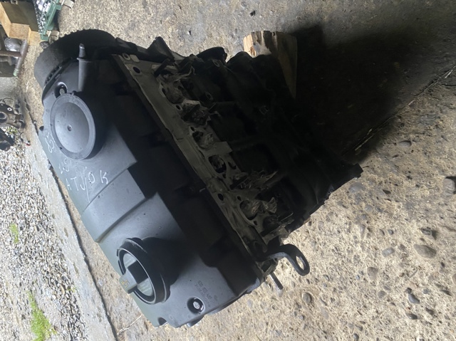 Compre 038103021C VAG Bloco de cilindros de motor