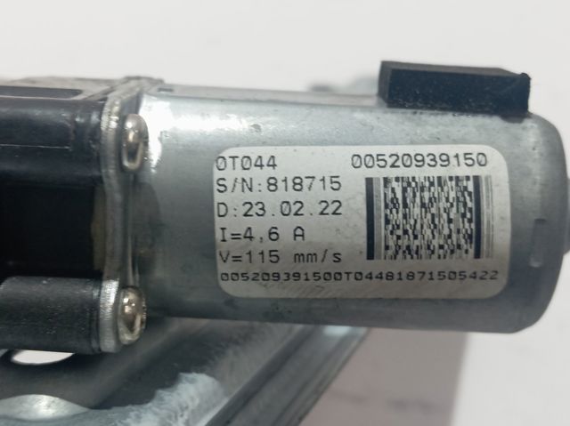 Mecanismo de acionamento de vidro da porta traseira esquerda Fiat/Alfa/Lancia 52093915
