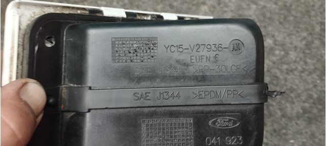 Alcapão do tanque de combustível 30971011 BSG
