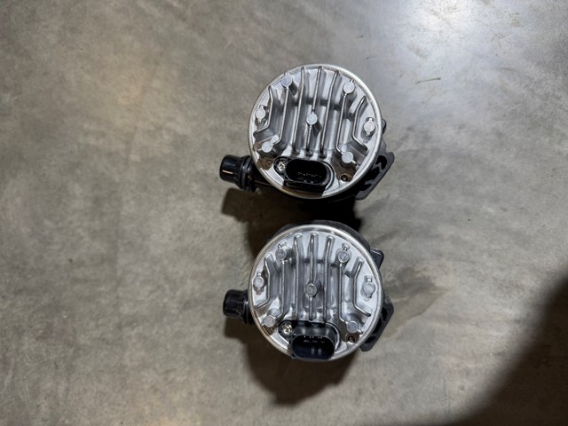 Bomba de água (bomba) de esfriamento, adicional elétrica Mercedes A9075003200 preço, a partir de 520,16 USD
