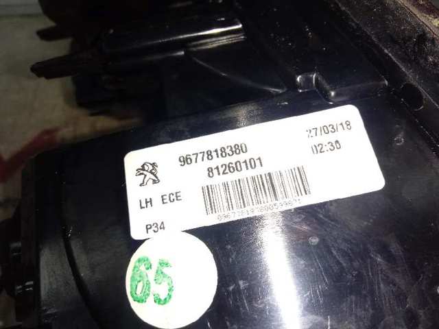 Lanterna traseira esquerda interna 9677818380 Peugeot/Citroen