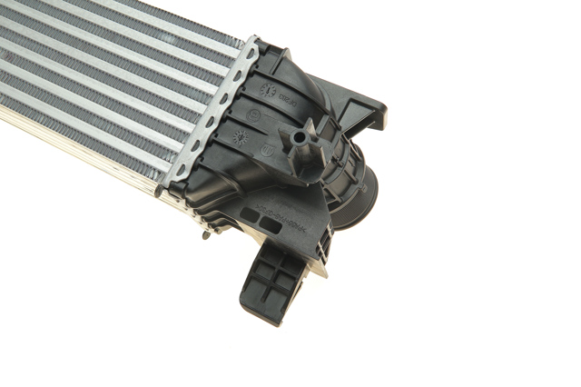 Radiador de intercooler 1382428080 Fiat/Alfa/Lancia