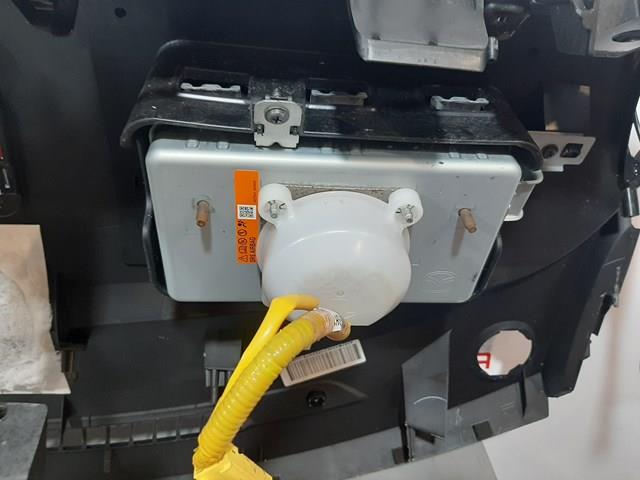 Compre DB2W60400C02 Mazda Painel de salão dianteira do "painel de instrumentos"