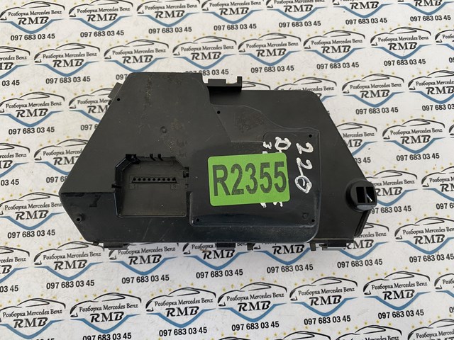  Mercedes A2208211558