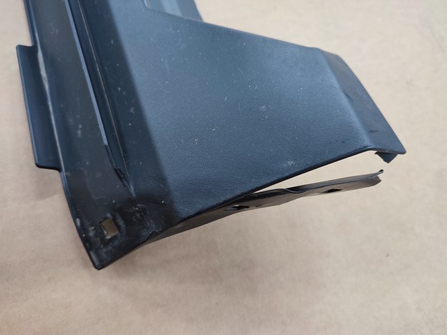 Placa sobreposta (moldura) externa direita de acesso 75850K2010 Toyota