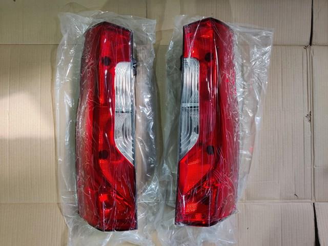 A9108200100 Mercedes Lanterna traseira direita