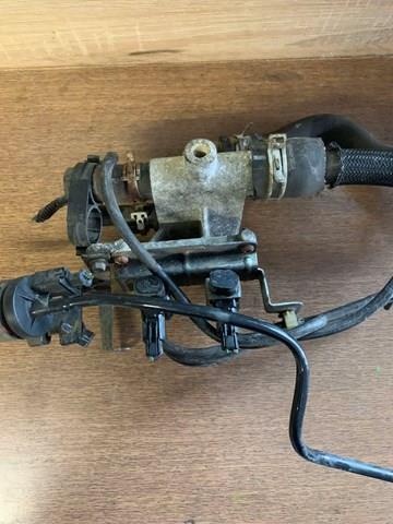Flange do sistema de esfriamento (união em T) Ford 1S7G8K556AJ
