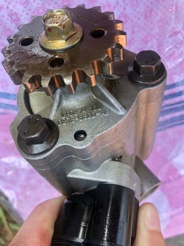 Compre LF0214100 Ford Bomba de óleo