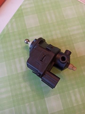Corretor da luz Mitsubishi 00787845
