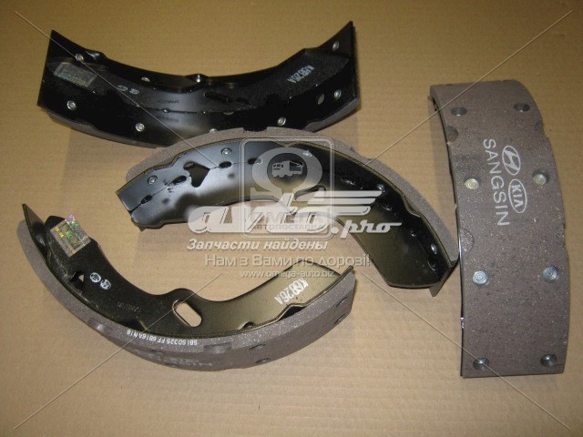 Compre 5830545A53 Hyundai/Kia Sapatas do freio traseiras de tambor