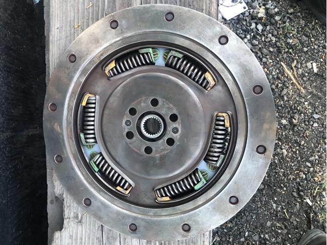 311613KY0A Nissan/Infiniti Volante de motor