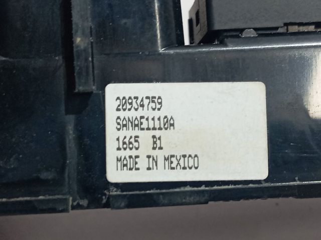 Compre 20934759 Opel Botão de ativação do sinal de emergência