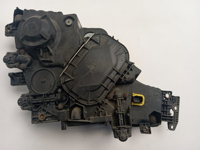 Luz esquerda Mercedes A9608200239 preço, a partir de 138,31 USD