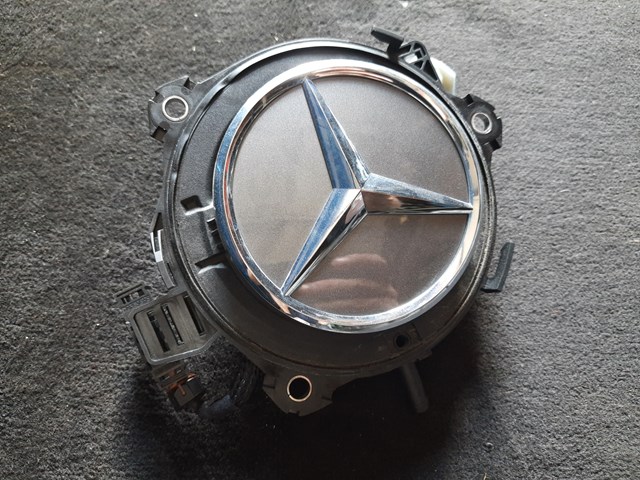 Puxador externo de tampa de porta-malas (de 3ª/5ª porta traseira) A0997504600 Mercedes