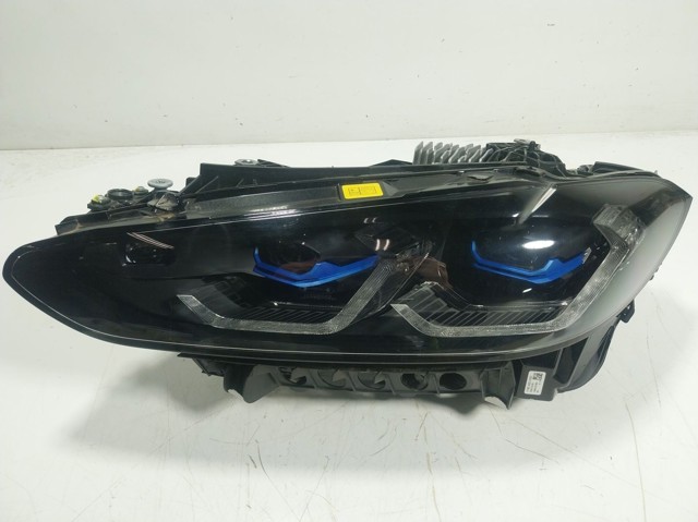 Luz esquerda 63118084891 BMW