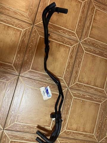 Compre 975704H010 Hyundai/Kia Mangueira do radiador de aquecedor (de forno), dupla