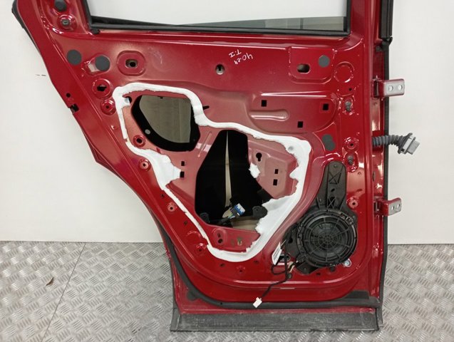Compre 9812317280 Peugeot/Citroen Porta traseira esquerda