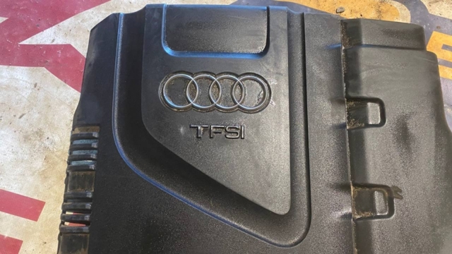Tampa de motor decorativa AND 14103017 preço, a partir de 134,31 USD