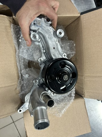 Bomba de água (bomba) de esfriamento para Jeep Wrangler  JL
