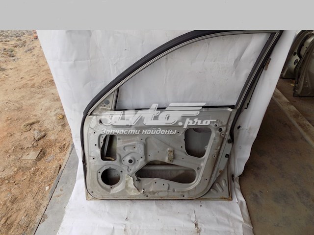 PTF69Y06100837 ZAZ Porta dianteira direita