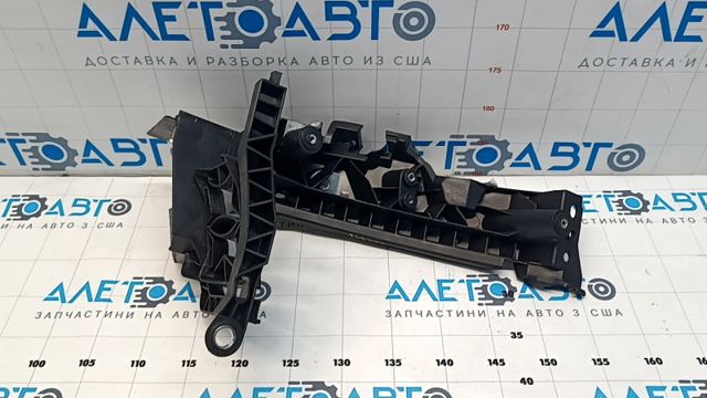 Compre PAD43021AL Signeda Consola (adaptador) de fixação da luz dianteira esquerda