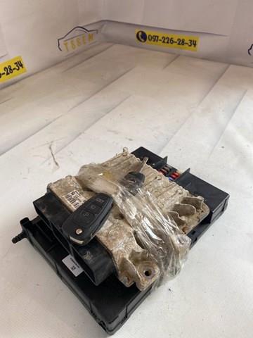 Compre BK2112A650AC Ford 