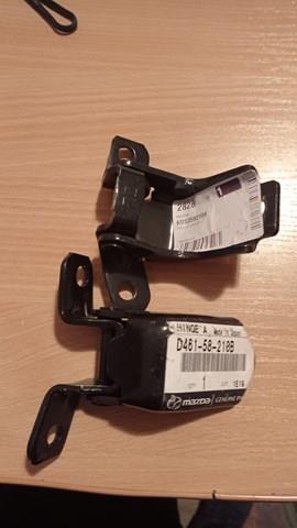 D46158210B Mazda Gozno da porta dianteira esquerda