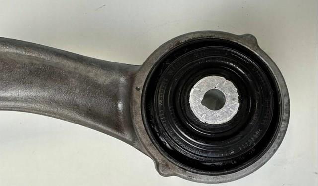 Compre LR144505 Land Rover Braço oscilante inferior direito de suspensão dianteira
