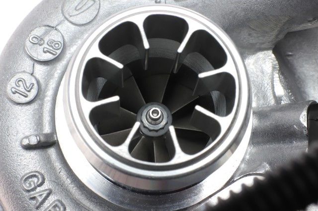 Compre 7975175004S Garrett Turbina