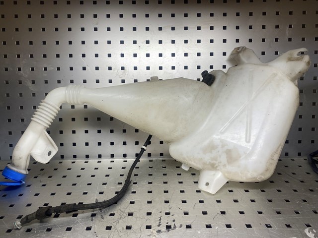 Compre Tanque de fluido para lavador de vidro Tesla Model S 