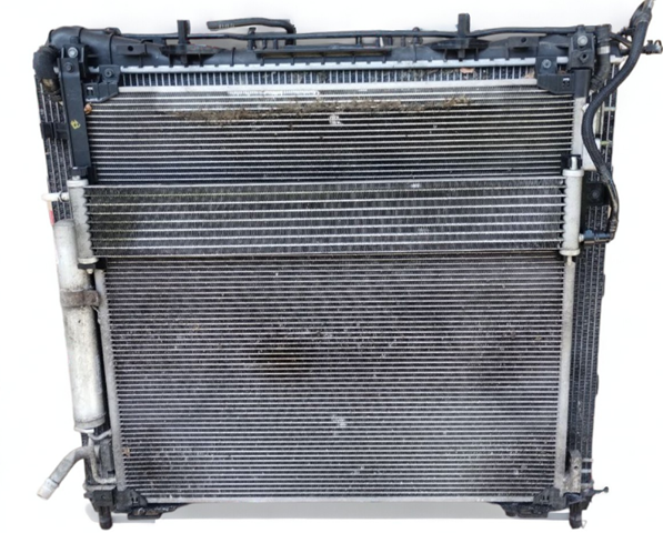 LR062425 Land Rover Radiador de esfriamento de motor
