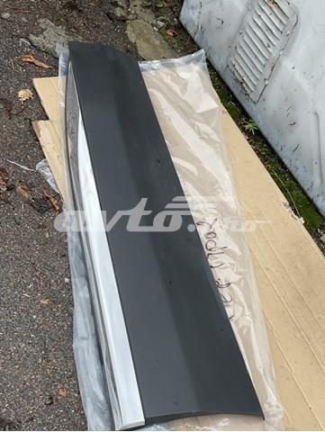 98114040VV Peugeot/Citroen Moldura da porta dianteira direita inferior