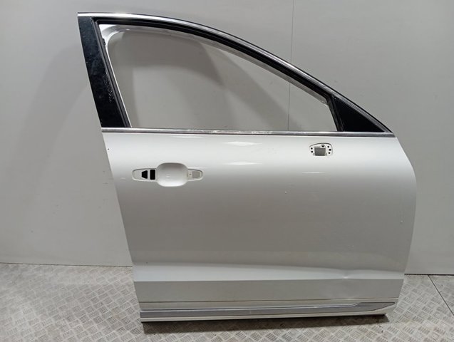 Porta dianteira direita 32345931 Volvo