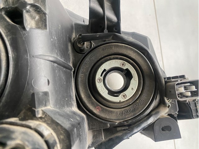 Compre 84001SG031 Subaru Luz esquerda