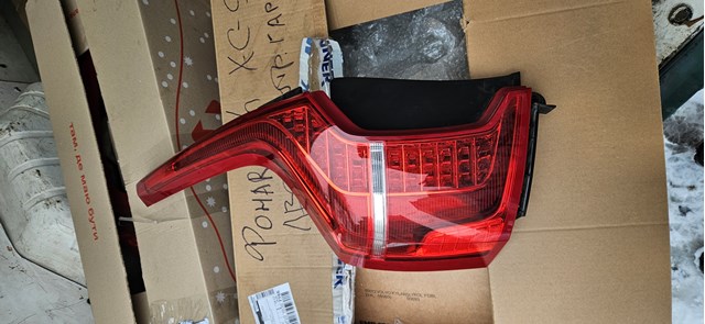 Volvo 32228212