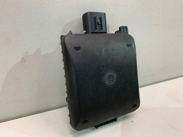 32286570 Volvo Sensor traseiro de controlo da zona morta