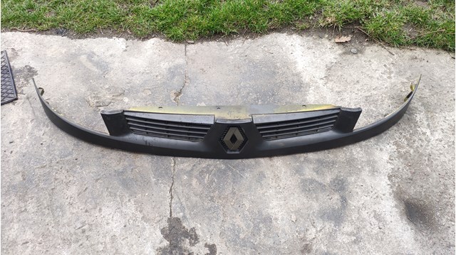 Grelha do radiador Renault (RVI) 8200150629 preço, a partir de 69,52 USD