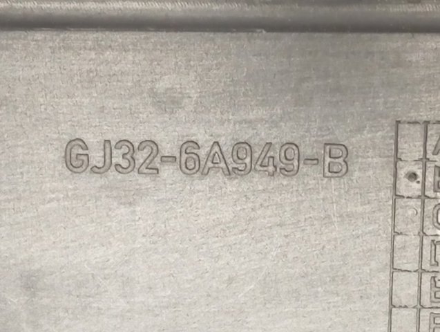 Compre GJ326A949B Land Rover 