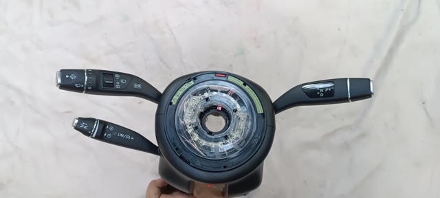 Compre A24690063209051 Mercedes Comutador instalado na coluna da direção, montado