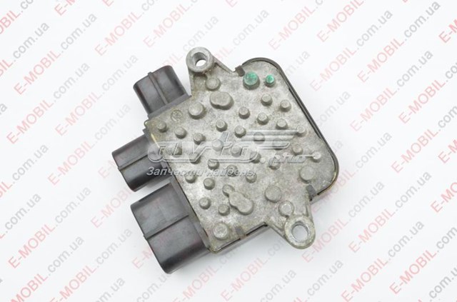 A18700A28001 Nissan/Infiniti Regulador de revoluções de ventilador de esfriamento (unidade de controlo)