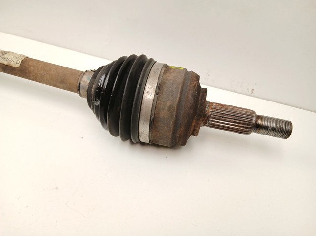 Compre 391009795R Renault (RVI) Semieixo (acionador) dianteiro direito