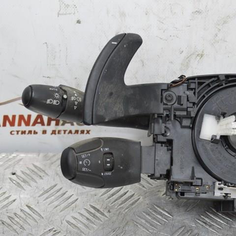 Comutador esquerdo instalado na coluna da direção Peugeot/Citroen 98200115XT preço, a partir de 395,71 USD